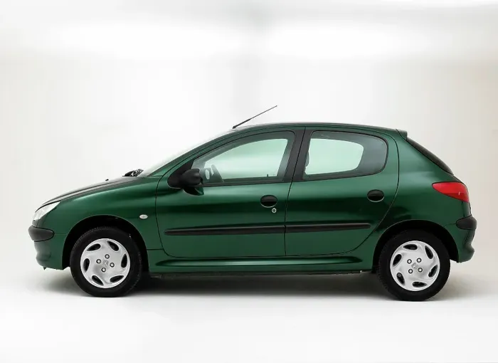 Framed Print : 2002 Peugeot 206 Hdi Framed Print : 2002 Peugeot 206 Hdi