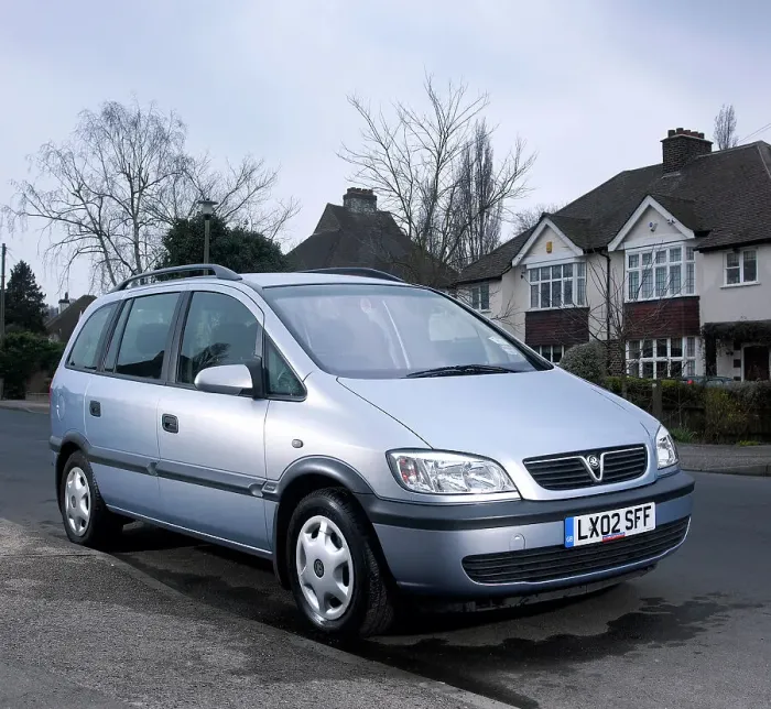 Framed Print : 2002 Vauxhall Zafira Framed Print : 2002 Vauxhall Zafira
