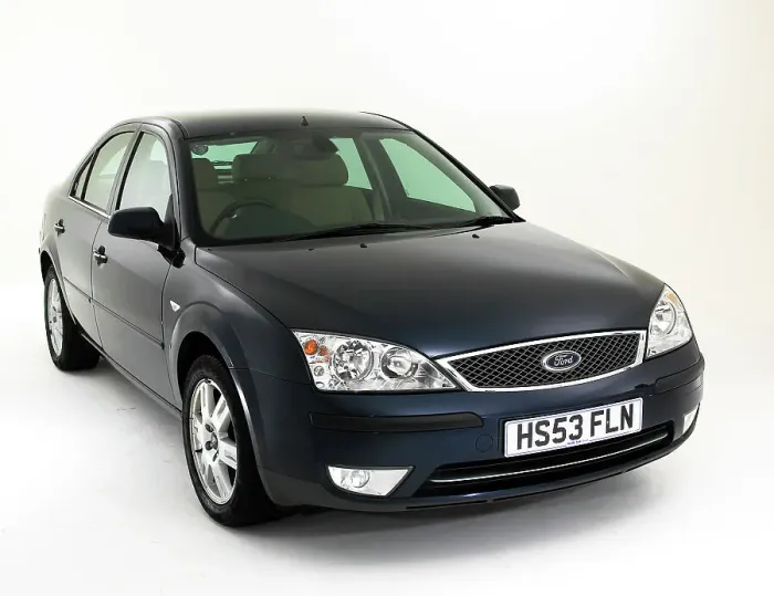 Framed Print : 2003 Ford Mondeo dci Framed Print : 2003 Ford Mondeo dci