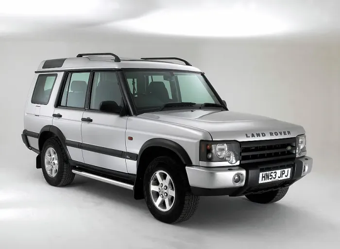 Framed Print : 2003 Land Rover Discovery Framed Print : 2003 Land Rover Discovery