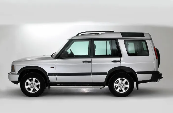 Framed Print : 2003 Land Rover Discovery Framed Print : 2003 Land Rover Discovery