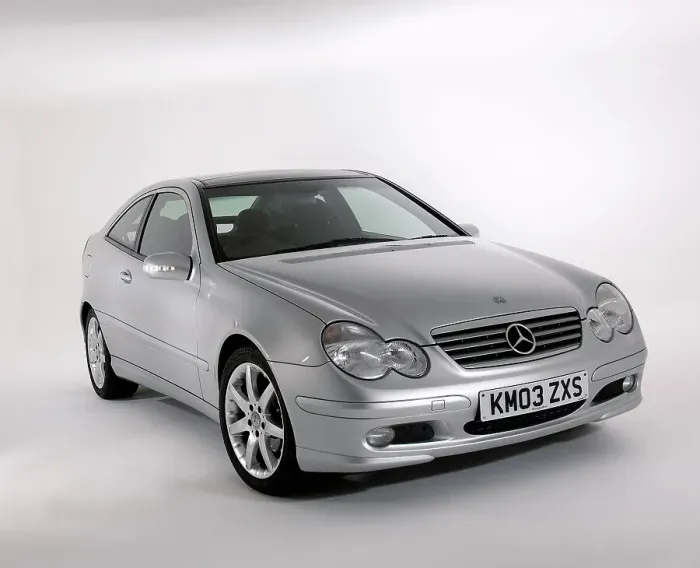 Framed Print : 2003 Mercedes Benz C200k Coupe Framed Print : 2003 Mercedes Benz C200k Coupe