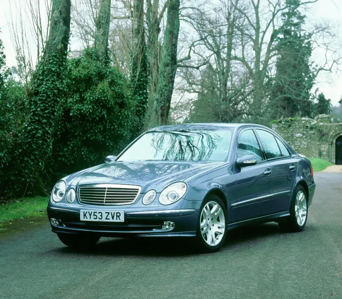 Framed Print : 2003 Mercedes Benz E320 cdi Avantgarde Framed Print : 2003 Mercedes Benz E320 cdi Avantgarde