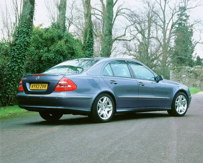 Framed Print : 2003 Mercedes Benz E320 cdi Avantgarde Framed Print : 2003 Mercedes Benz E320 cdi Avantgarde
