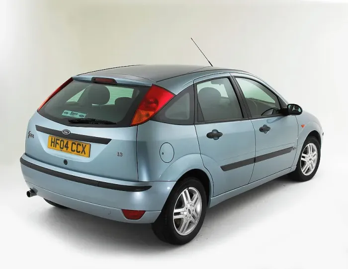 Framed Print : 2004 Ford Focus 1.8 Zetec Framed Print : 2004 Ford Focus 1.8 Zetec