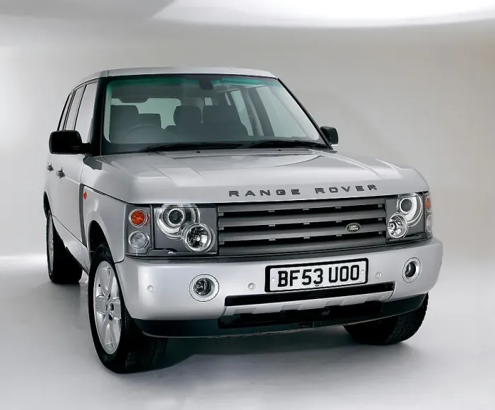 Framed Print : 2004 Range Rover Vogue Framed Print : 2004 Range Rover Vogue