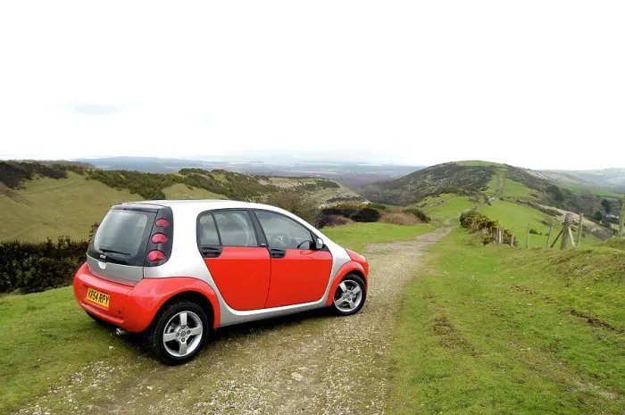 Framed Print : 2004 Smart Forfour Framed Print : 2004 Smart Forfour