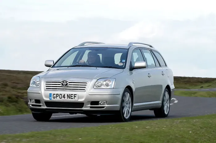 Framed Print : 2004 Toyota Avensis Estate Framed Print : 2004 Toyota Avensis Estate
