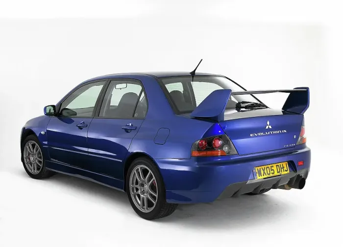 Framed Print : 2005 Mitsubishi Evo 9 FQ340 Framed Print : 2005 Mitsubishi Evo 9 FQ340