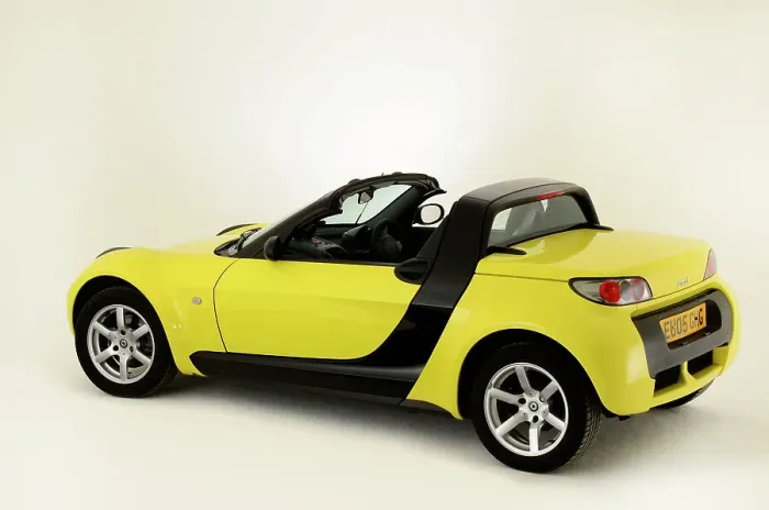Framed Print : 2005 Smart Roadster Framed Print : 2005 Smart Roadster