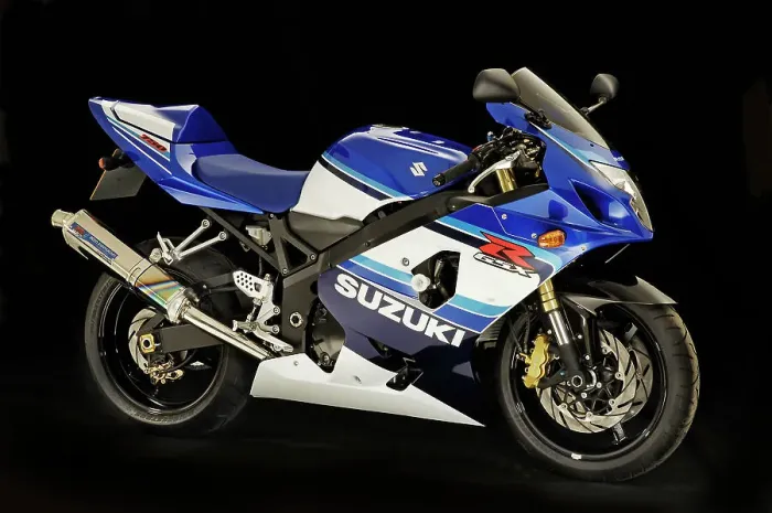 Framed Print : 2005 Suzuki 750R GSX Framed Print : 2005 Suzuki 750R GSX