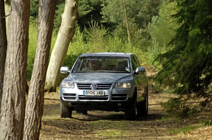 Framed Print : 2005 VW Tovareg Tdi V6 Framed Print : 2005 VW Tovareg Tdi V6