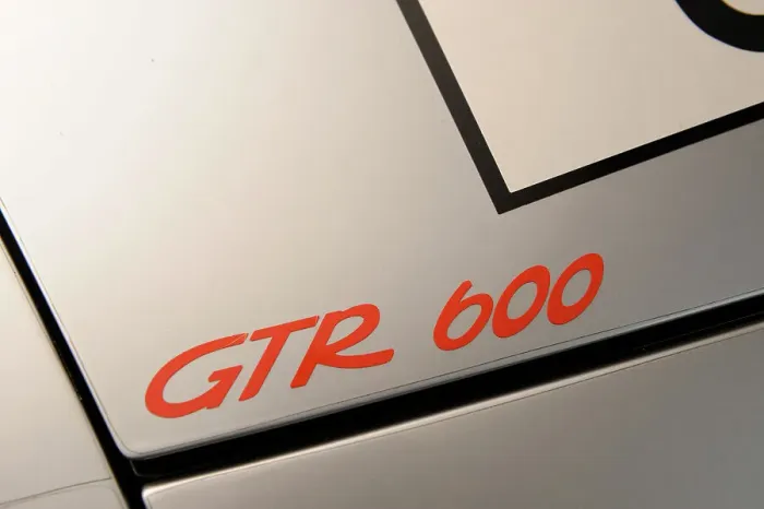 Framed Print : 2006 Porsche Gemballa 600 GTR. Artist: Simon Clay
