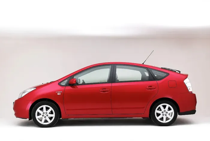 Framed Print : 2006 Toyota Prius Hybrid Framed Print : 2006 Toyota Prius Hybrid