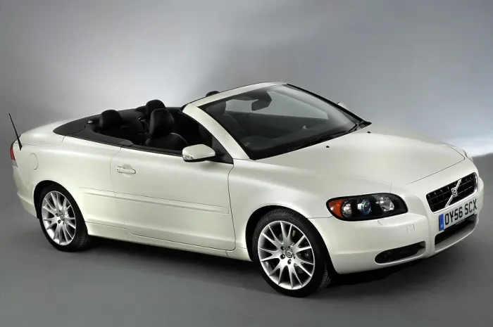 Framed Print : 2006 Volvo C70 Convertible Framed Print : 2006 Volvo C70 Convertible