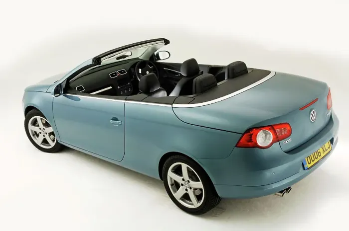 Framed Print : 2006 VW EOS Framed Print : 2006 VW EOS