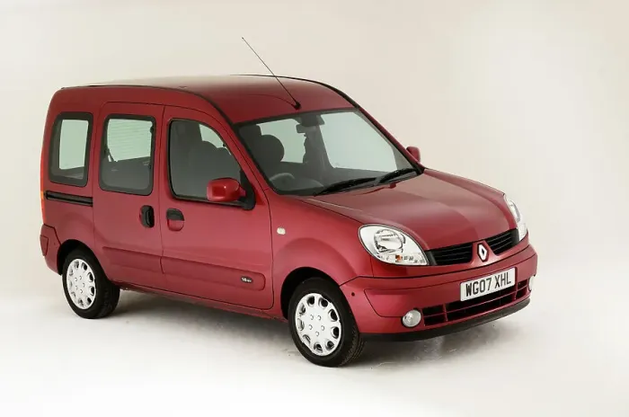 Framed Print : 2007 Renault Kangoo Framed Print : 2007 Renault Kangoo