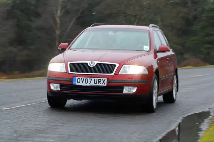 Framed Print : 2007 Skoda Octavia estate Framed Print : 2007 Skoda Octavia estate