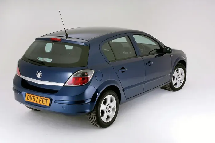 Framed Print : 2007 Vauxhall Astra 1.4 Framed Print : 2007 Vauxhall Astra 1.4