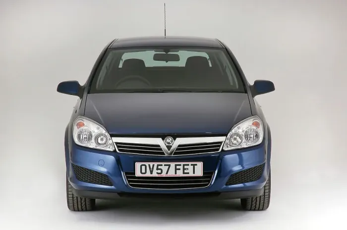 Framed Print : 2007 Vauxhall Astra 1.4 Framed Print : 2007 Vauxhall Astra 1.4