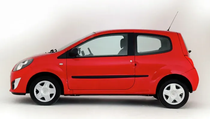Framed Print : 2008 Renault Twingo