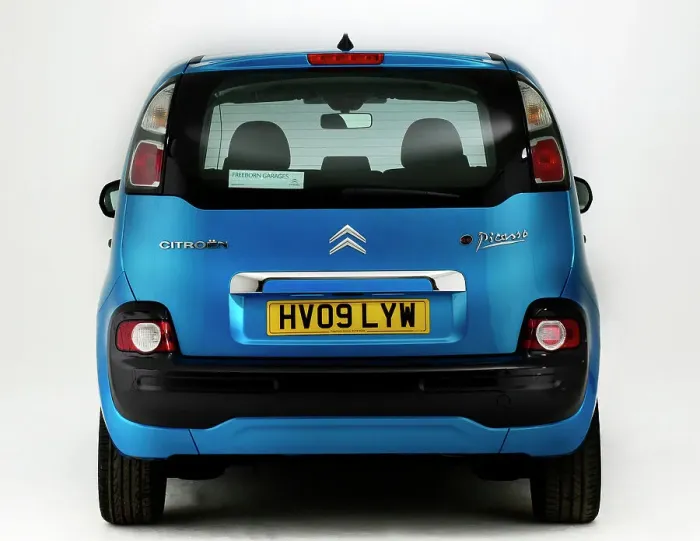 Framed Print : 2009 Citroen C3 Picasso
