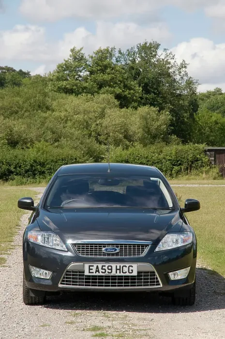 Framed Print : 2009 Ford Mondeo Tdci Estate Framed Print : 2009 Ford Mondeo Tdci Estate