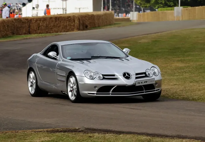 Framed Print : 2009 Mercedes Benz SLR McLaren Framed Print : 2009 Mercedes Benz SLR McLaren