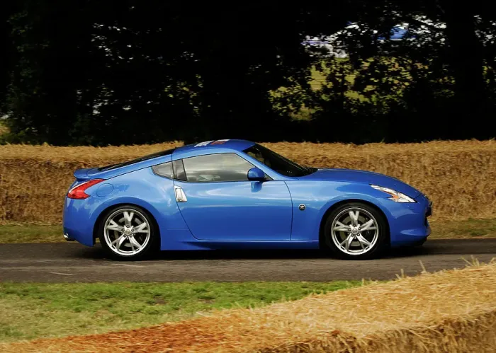 Framed Print : 2009 Nissan 370Z at 2009 Goodwood Festival of Speed Framed Print : 2009 Nissan 370Z at 2009 Goodwood Festival of Speed