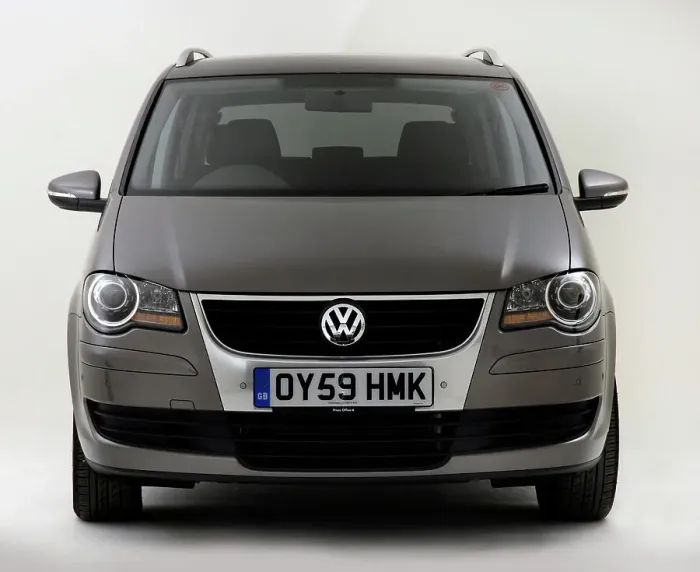 Framed Print : 2009 Volkswagen Touran Tdi Framed Print : 2009 Volkswagen Touran Tdi