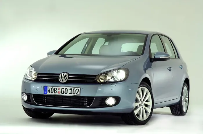Framed Print : 2009 VW Golf Mk6 Framed Print : 2009 VW Golf Mk6