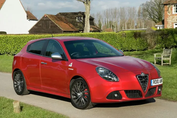 Framed Print : 2010 Alfa Romeo Giulietta 1750 Cloverleaf Framed Print : 2010 Alfa Romeo Giulietta 1750 Cloverleaf