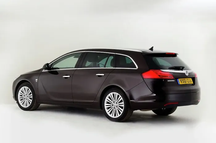 Framed Print : 2011 Vauxhall Insignia SE estate Framed Print : 2011 Vauxhall Insignia SE estate
