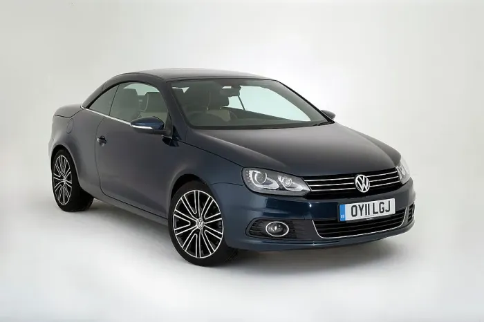 Framed Print : 2011 Volkswagen EOS 2.0 Tdi Framed Print : 2011 Volkswagen EOS 2.0 Tdi