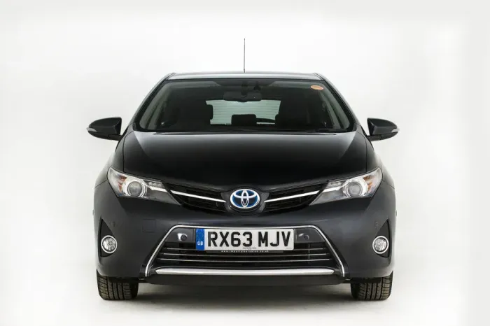Framed Print : 2013 Toyota Auris hybrid. Creator: Unknown Framed Print : 2013 Toyota Auris hybrid. Creator: Unknown