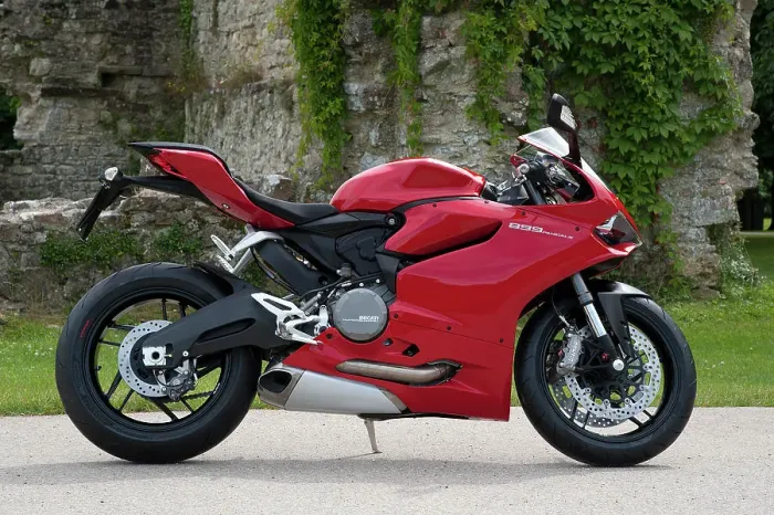 Framed Print : 2014 Ducati 899 Panigale Framed Print : 2014 Ducati 899 Panigale