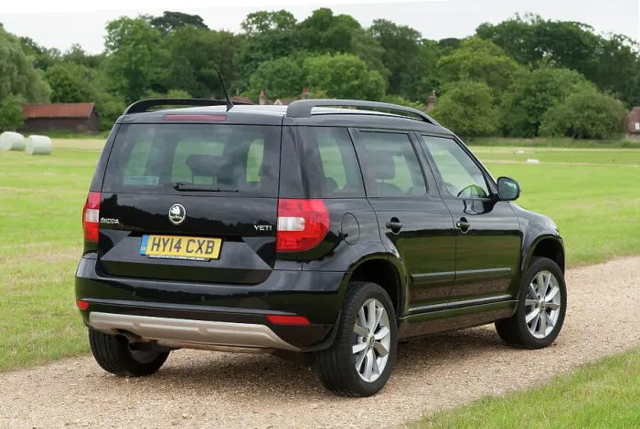 Framed Print : 2014 Skoda Yeti SE Framed Print : 2014 Skoda Yeti SE