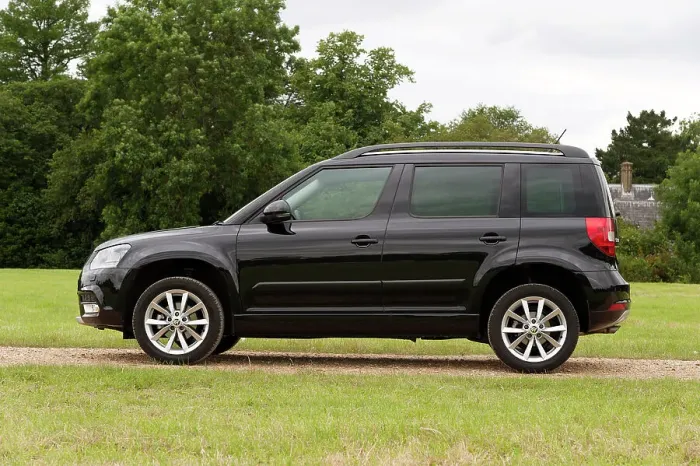 Framed Print : 2014 Skoda Yeti SE Framed Print : 2014 Skoda Yeti SE