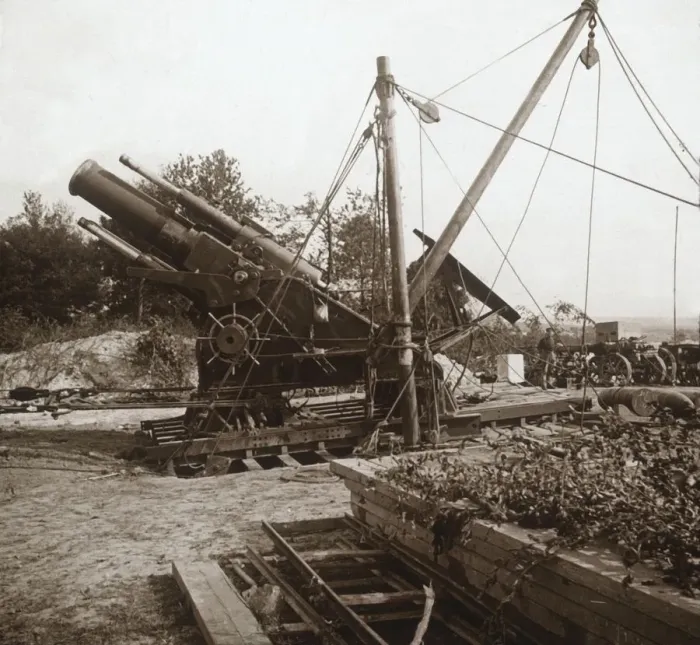 Framed Print : 220 mortar, Genicourt, northern France, c1914-c1918 Framed Print : 220 mortar, Genicourt, northern France, c1914-c1918