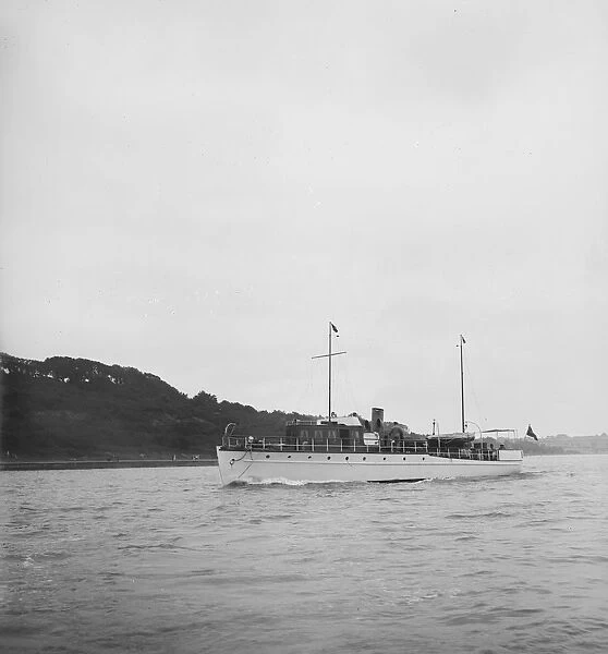 The 30 ton motor yacht Scaramouche, 1934. Creator: Kirk & Sons of Cowes