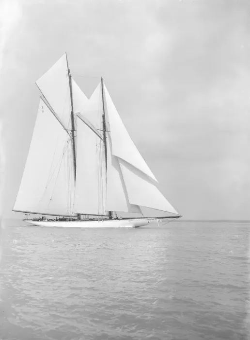 Framed Print : The 380 ton A Class schooner Margherita sailing close-hauled, 1913 Framed Print : The 380 ton A Class schooner Margherita sailing close-hauled, 1913