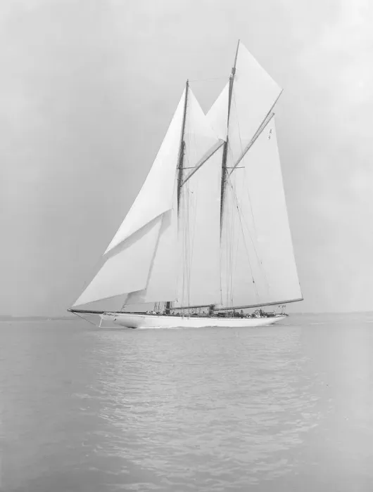 Framed Print : The 380 ton A Class schooner Margherita sailing close-hauled, 1913 Framed Print : The 380 ton A Class schooner Margherita sailing close-hauled, 1913
