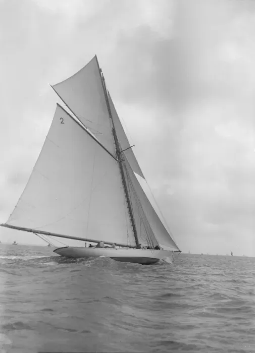 Framed Print : The 40-rater cutter Carina sailing close-hauled, 1911. Creator: Kirk & Sons of Cowes Framed Print : The 40-rater cutter Carina sailing close-hauled, 1911. Creator: Kirk & Sons of Cowes