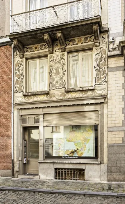 Framed Print : 40 Rue des Minimes, Brussels, Belgium, (1897), c2014-2017. Artist: Alan John Ainsworth Framed Print : 40 Rue des Minimes, Brussels, Belgium, (1897), c2014-2017. Artist: Alan John Ainsworth