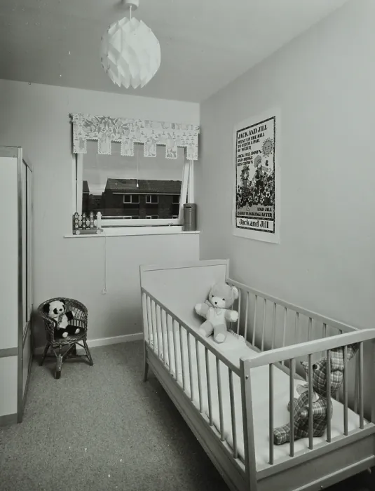 Framed Print : 45 Enfield Chase, Houghton Regis, Dunstable, Bedfordshire: infant's bedroom, 1971 Framed Print : 45 Enfield Chase, Houghton Regis, Dunstable, Bedfordshire: infant's bedroom, 1971