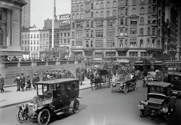 Framed Print : 5th Ave. Easter, 13, 1913. Creator: Bain News Service Framed Print : 5th Ave. Easter, 13, 1913. Creator: Bain News Service