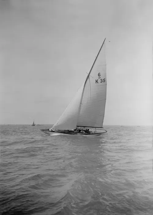 Framed Print : The 6 Metre Bathsheba, 1933. Creator: Kirk & Sons of Cowes