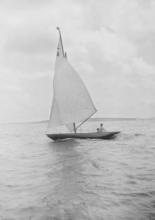 Framed Print : The 6 Metre Class The Whim sailing downwind, 1912 Framed Print : The 6 Metre Class The Whim sailing downwind, 1912