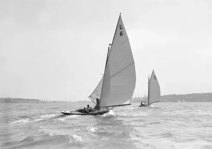 Framed Print : The 6 Metre The Whim (L6) and Correnzia racing downwind, 1911 Framed Print : The 6 Metre The Whim (L6) and Correnzia racing downwind, 1911