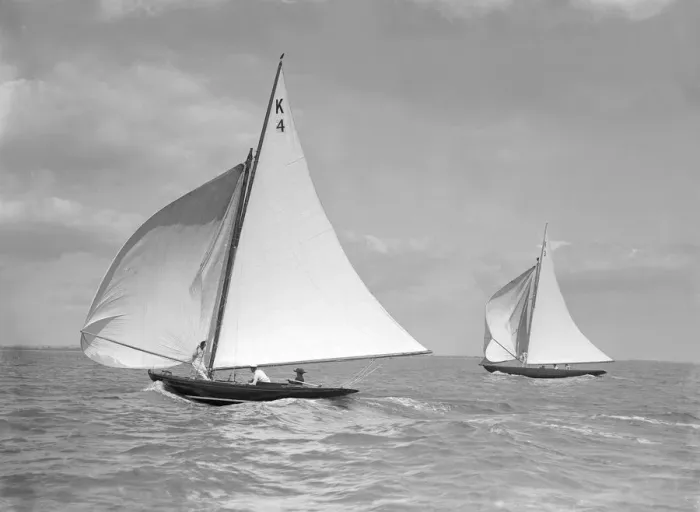 Framed Print : The 7 Metre Anitra (foreground) and Nelta, on downwind leg, 1911. Creator Framed Print : The 7 Metre Anitra (foreground) and Nelta, on downwind leg, 1911. Creator